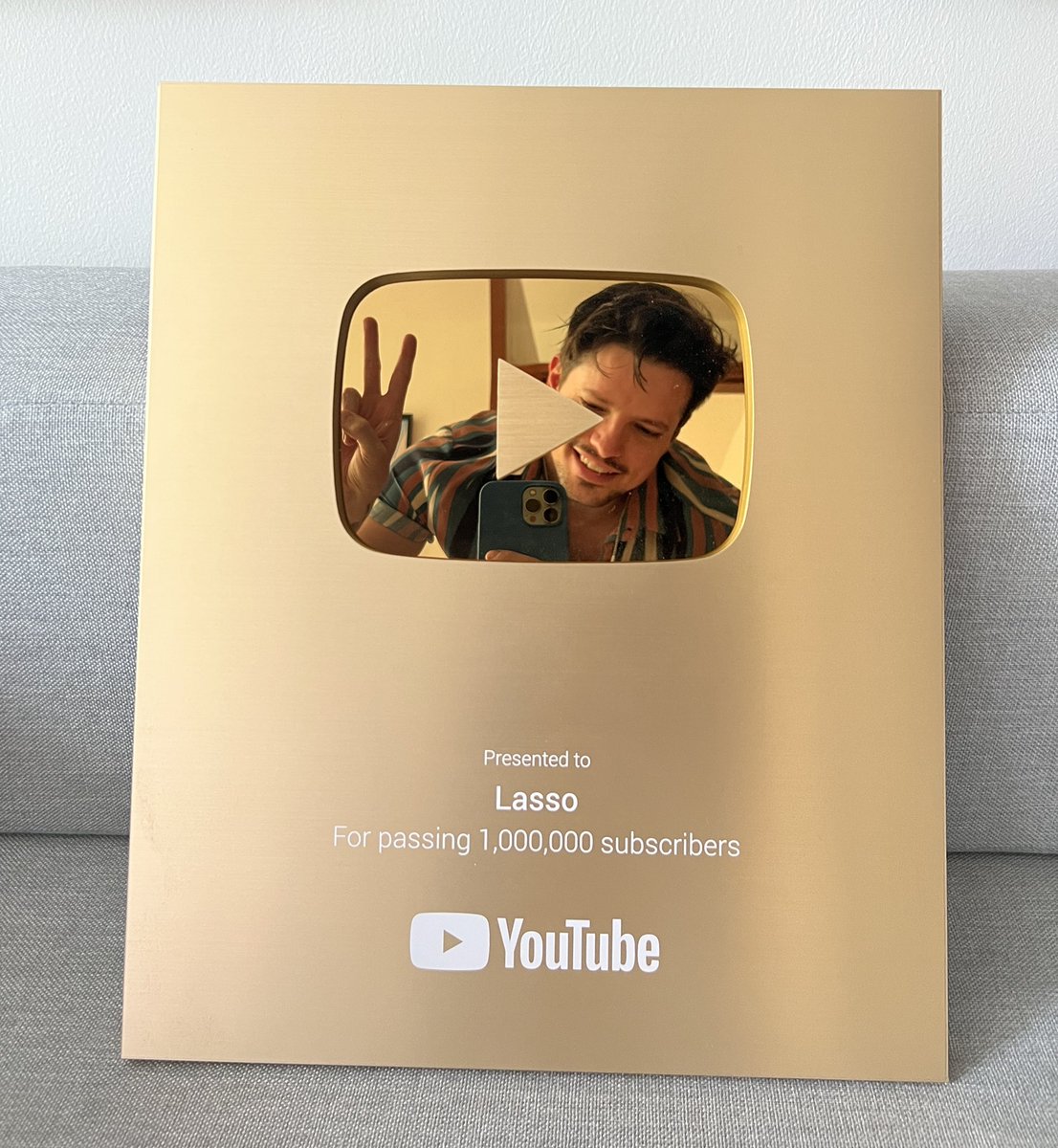 LassoMusica's tweet photo. miren lo que me llegóoooooo https://t.co/Vtmz9of3wr