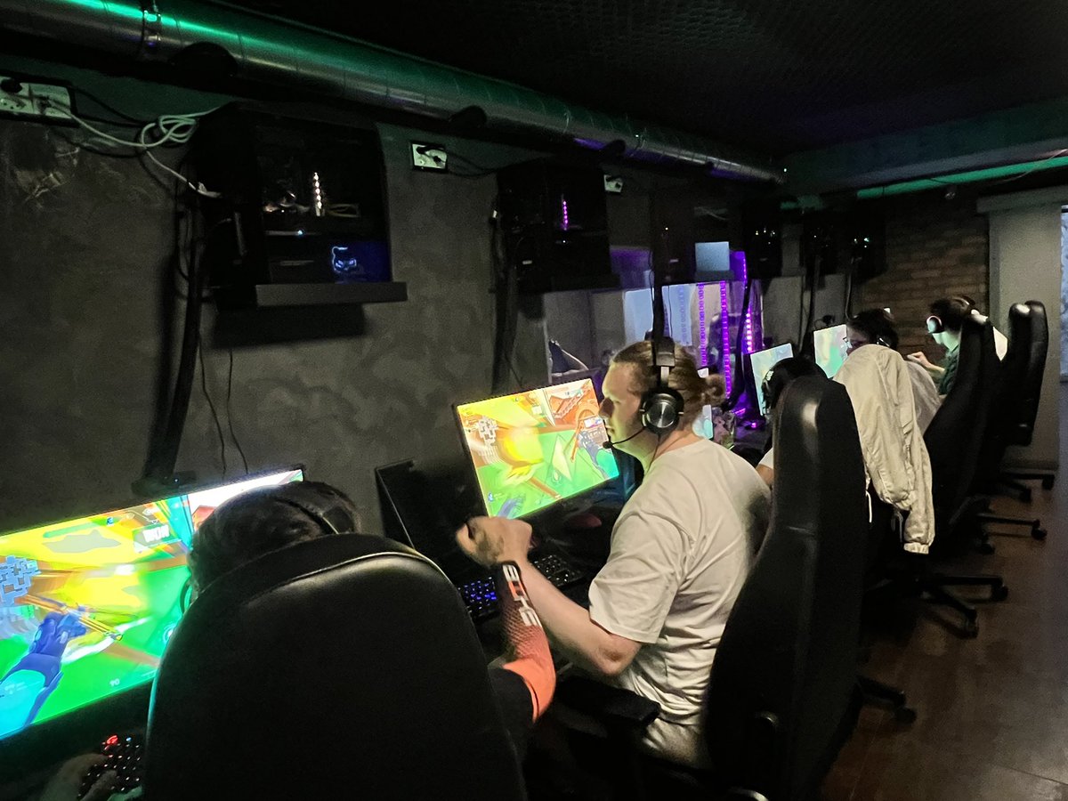 otbesport's tweet photo. Quelques images du bootcamp de la team Valorant https://t.co/zxV9tNAHwT