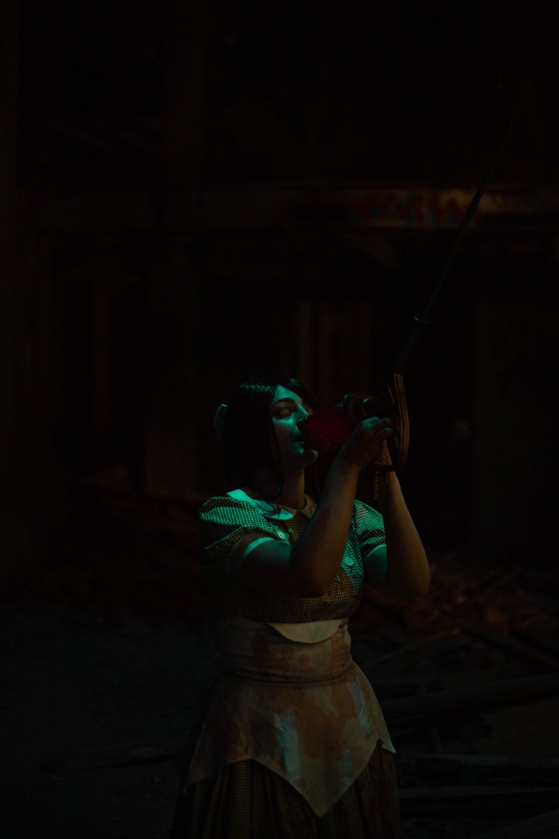 Hynama1's tweet photo. 🎂Happy Anniversary #BioShock15
Bioshock is my favorite video game license, that's why today I'm sharing my cosplay of the Little Sister✨ https://t.co/dgaWBTLwXP