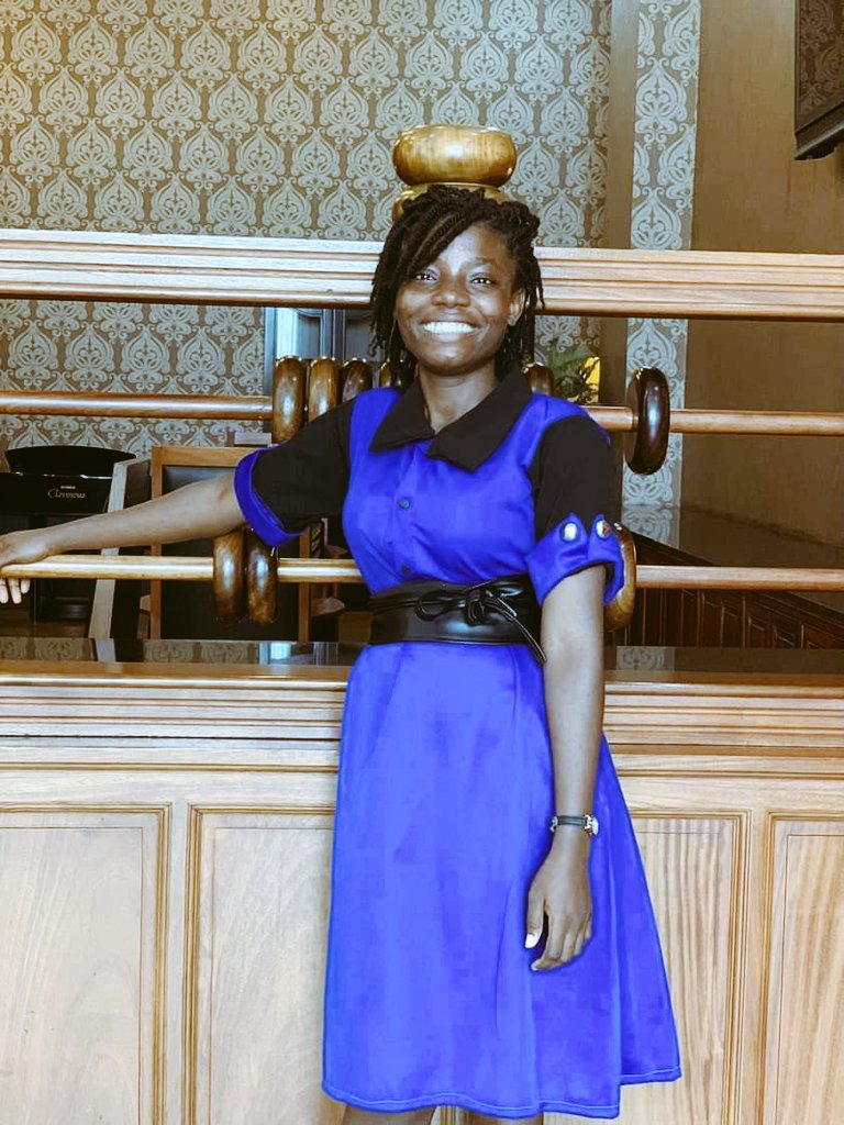 Theimpactlover's tweet photo. This was me yesterday at the @linkedinlocalag event. It was a moment of learning, and unlearning. The joy of meeting your online connects in person was out of this world. Build the brand called YOU.
#linkedinlocallagos #networking https://t.co/XSX7v1oK44