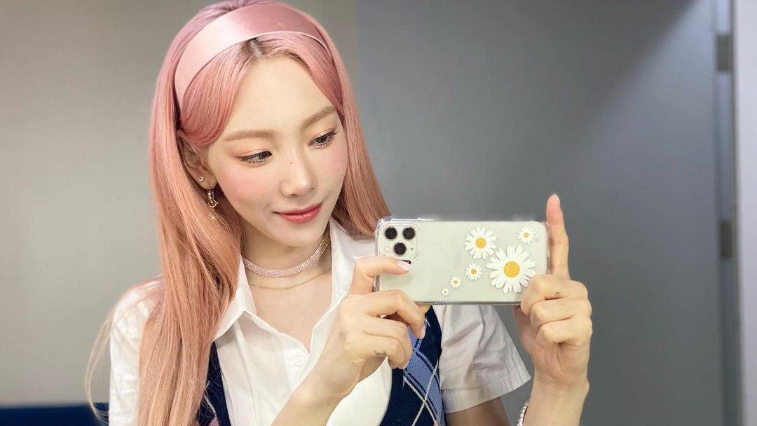 imchoconene's tweet photo. Experimentar un #PinkFactory4ThCB debe ser icónico, y lo voy a poder decir desde la experiencia en primera persona porque tengo una entrada con mi nombre que me llevará a ver #Pf뿐One con heart eyes brillosos, me harán parecer + chica anime que de costumbre de la emoción. ♡🍿♡ https://t.co/QnNYHbvtCf