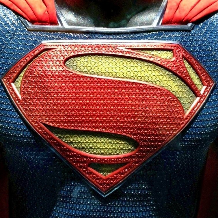 Not the biggest fan of the chainmail pattern but the emblem for the Man of Steel  suit is perfection. Big Superman emblems will always be superior., image size:755x755