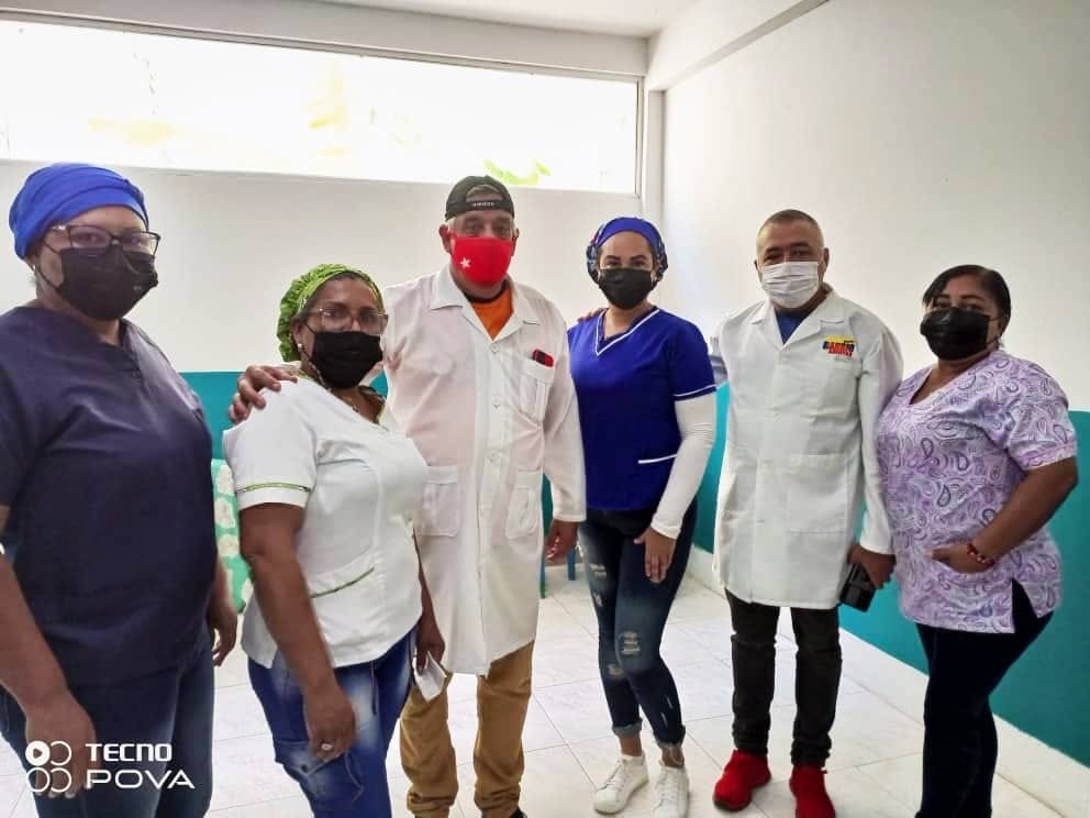 Realizada Jornada de #Salud en el CDI  UD 337, con la presencia del Dr. <a href="/AdanVillavicen5/">Adan Villavicencio Guzmán</a>, jefe de las Misiones Sociales del estado #Bolívar. 

#Cuba y #Venezuela unidos por el bien común, la salud del hermano pueblo venezolano.

#CubaPorLaPaz #CubaPorLaVida #Cuba #CubaHonra