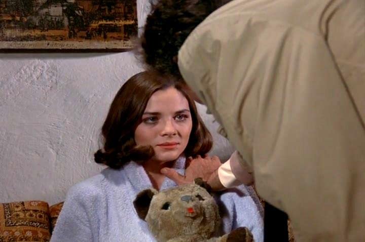 Happy birthday to Columni Kim Cattrall! 