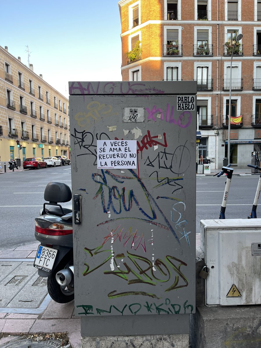 A veces se ama el recuerdo, no la persona 💘
✨Encuentra nuestro video completo en Tiktok! <a href="/dosfrasesunbeso/">Dos Frases Un Beso</a>
