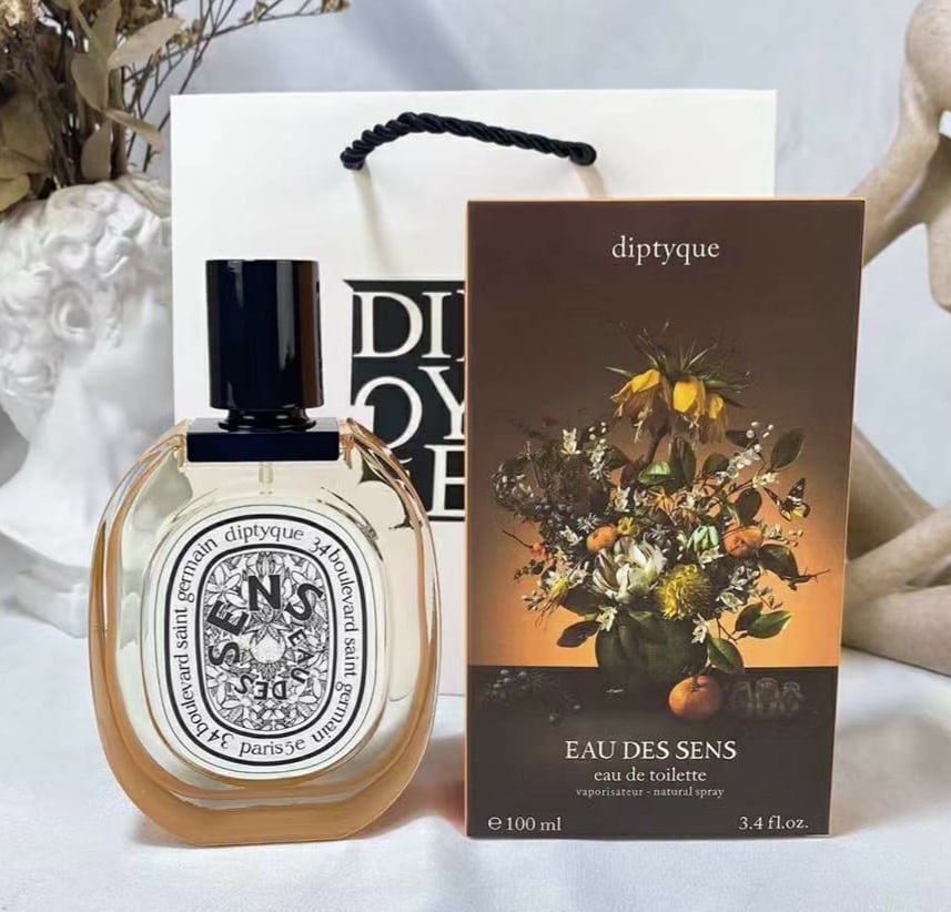 fragsook's tweet photo. Diptyque Eau Des Sens EDT 100 ML Coming Soon at @fragsook
Follow us for more updates
All products will be available at https://t.co/DFf4zlf9HH
#fragsook #diptyque #perfume https://t.co/jDHz72MFnF