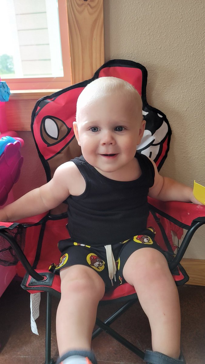 dena_s's tweet photo. Westin is growing up too fast! https://t.co/F4MCwHA8z1