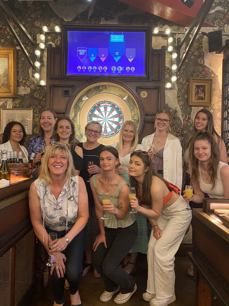 Miss Allen tweet media