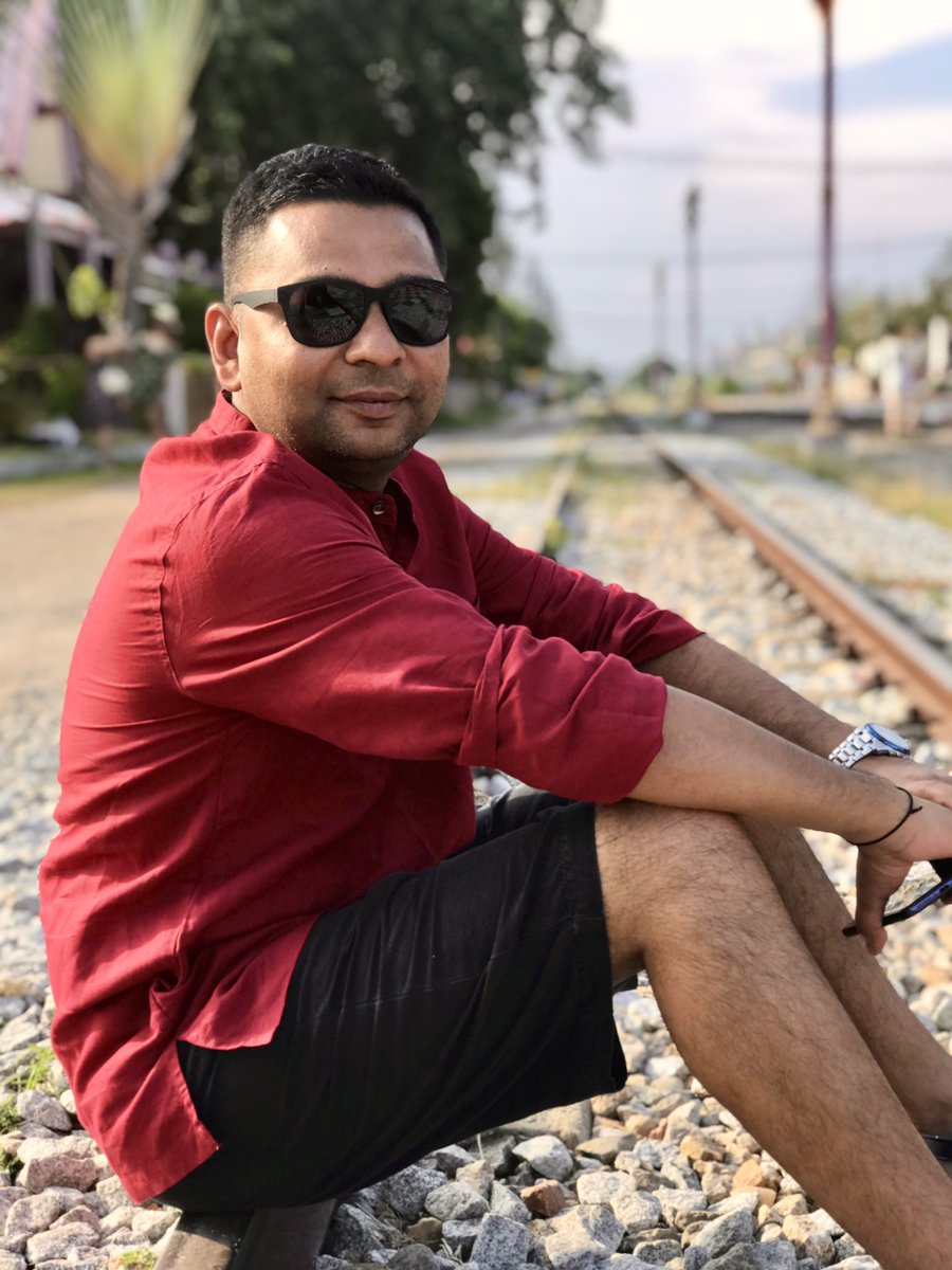 preetaagarwal's tweet photo. Happy birthday my ❤️ @AmitAgarwal22 
May you always live life king size! https://t.co/AKSe5nXPeq
