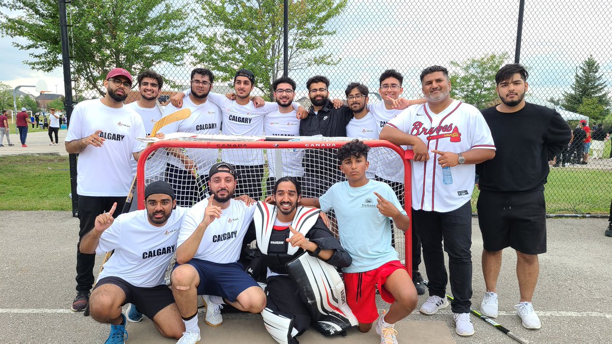 AMYA_Calgary's tweet photo. Alhamdolillah! By the grace of Almighty Allah MKA Calgary got 1st place in Hockey at MKA National Ijtima in Toronto. 
@IjtimaCanada @AMYACanada @IslamCalgary 
#IjtimaCanada https://t.co/5MepMddMrF