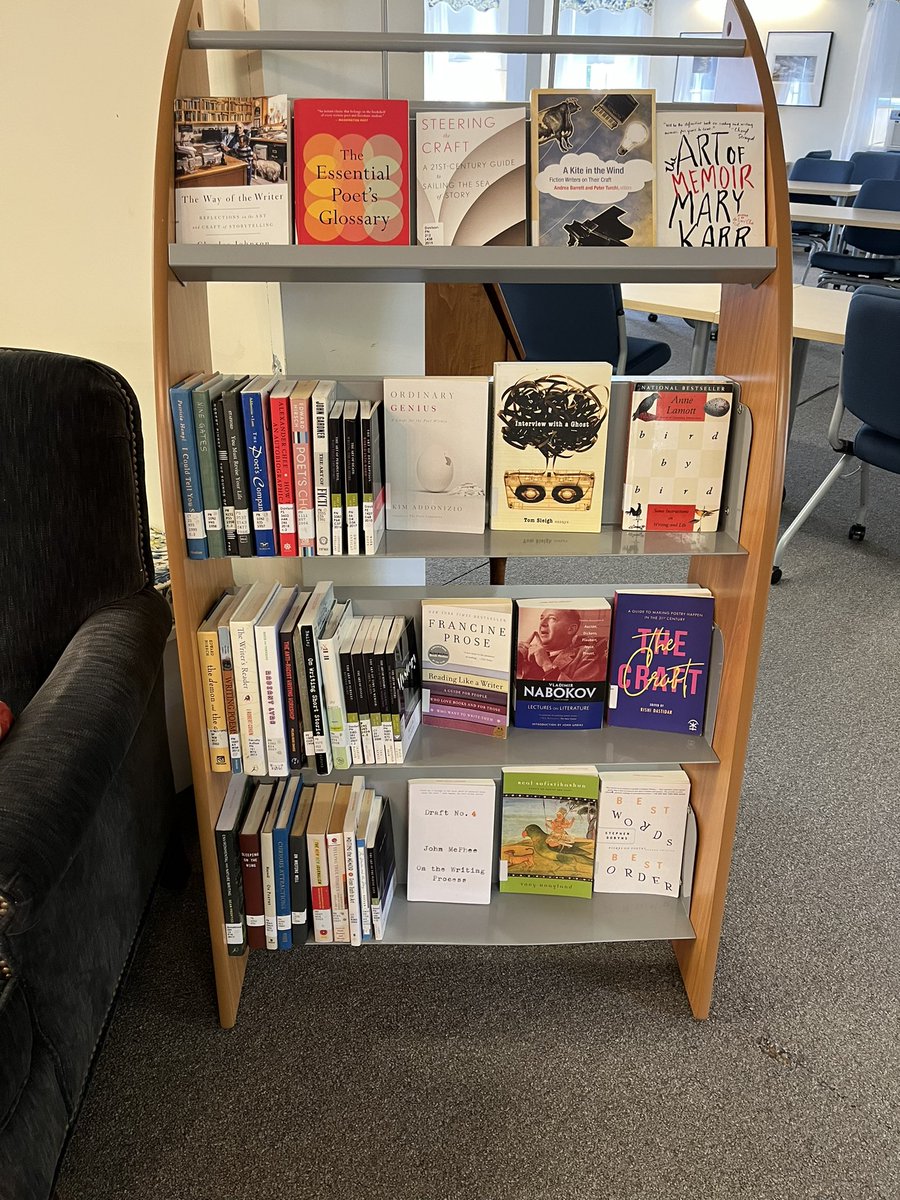 tony_taddei's tweet photo. Here it is my writing friends - four shelves of some of the very best books on writing, courtesy of the Bread Loaf library.  If you don’t see one of your favorites tweet back and let our writing friends know.  You can never get enough good writing inspiration. https://t.co/Ggw1fCwOqS