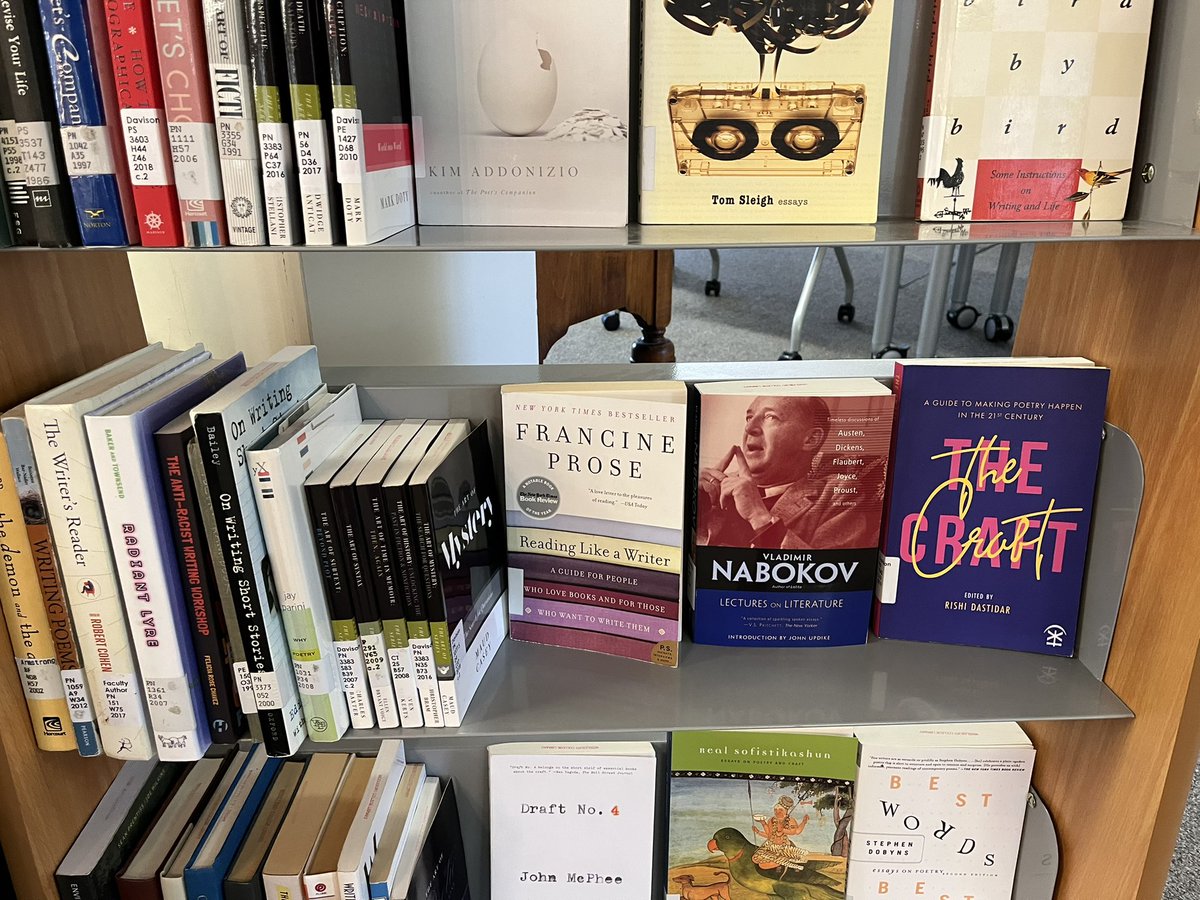 tony_taddei's tweet photo. Here it is my writing friends - four shelves of some of the very best books on writing, courtesy of the Bread Loaf library.  If you don’t see one of your favorites tweet back and let our writing friends know.  You can never get enough good writing inspiration. https://t.co/Ggw1fCwOqS