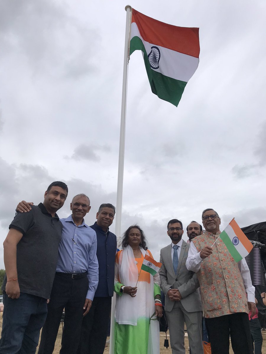 AjayHMaru's tweet photo. Delighted to attend great weekend events and celebrations with @NavinShah2016 & Cllrs Rekha Shah @PhillipODell4 @CllrNitin #AnoopamMission #Shrinathdham @navnat @ISKCON_Manor @HCI_London #JaiShreeKrishna 🙏 https://t.co/hqqaknPDQ3