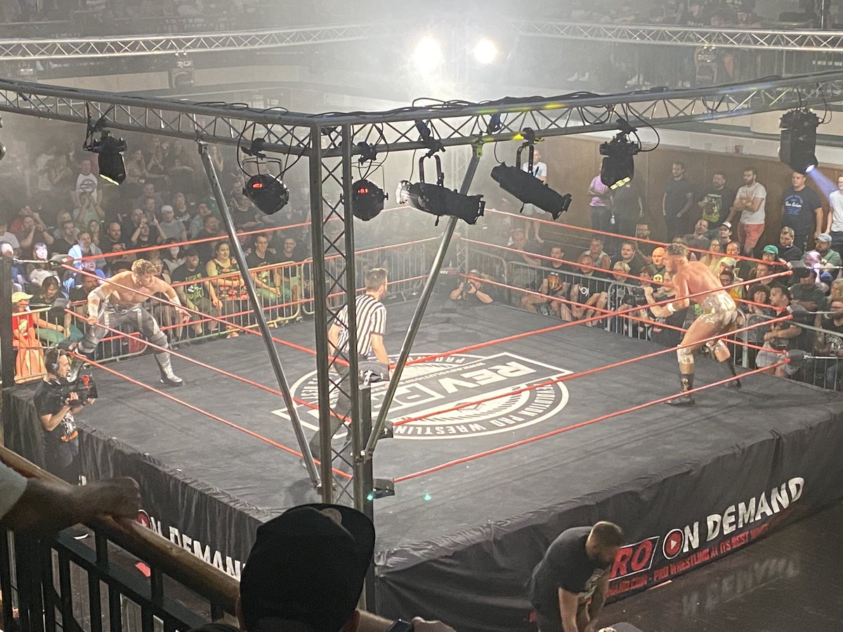 ShayKelly26's tweet photo. Top show finished with a great Main Event @RevProUK #10YA @WillOspreay @RKJ450 Congratulations to the new champ! The king is dead! Long live the King!! 👑 https://t.co/KMph466v29