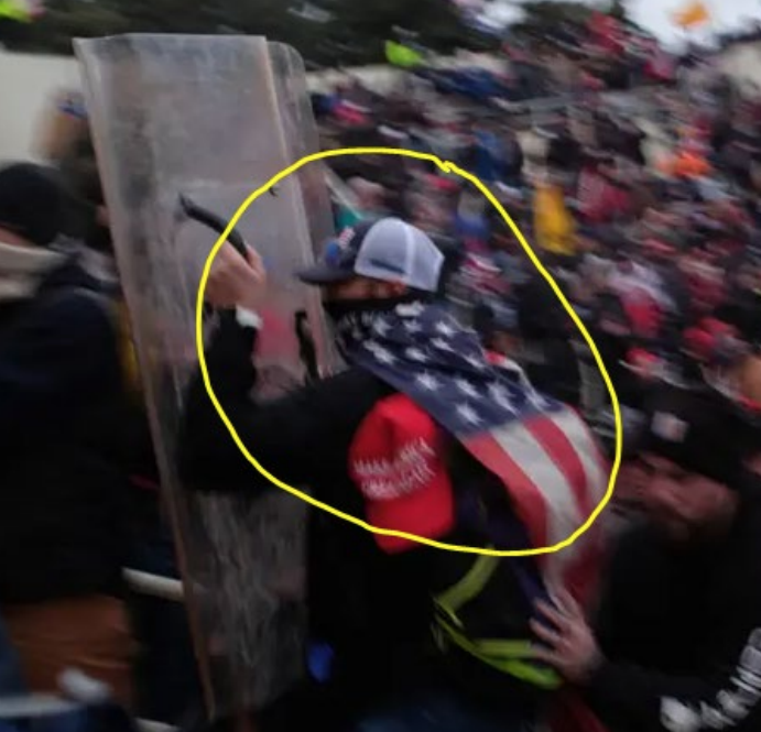 8w8h8y8's tweet photo. @ryanjreilly The #racist #Insurrectionist #AdamJackson supports the military &amp; police so much, he wanted to beat the crap out of them at the #CapitolRiot &amp; #Insurrection. https://t.co/TvdEMHleKd