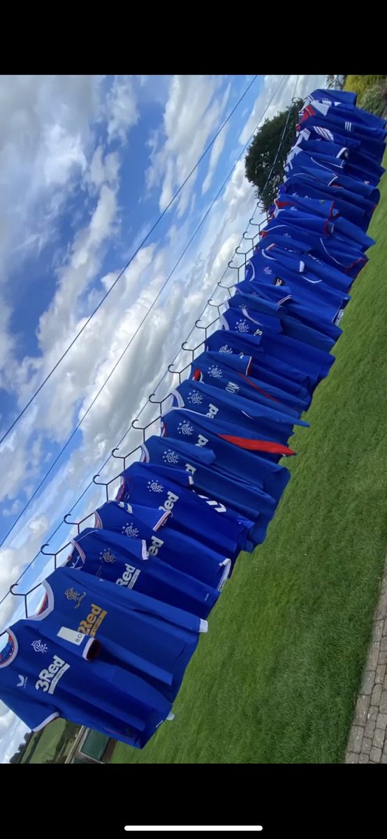 RFC_Shirts's tweet photo. 🔵 32 YEARS OF @RangersFC 🔵

Happy to say I’ve finished my mini project of getting every home shirt from 1990 to Present 😍

Any excuse to get them out for a photoshoot really 🤷‍♂️

Still looking 84-87 and 87-90 shirts but let’s just go with this for now

#rangersshirt #rangers https://t.co/cTO8dPckCp