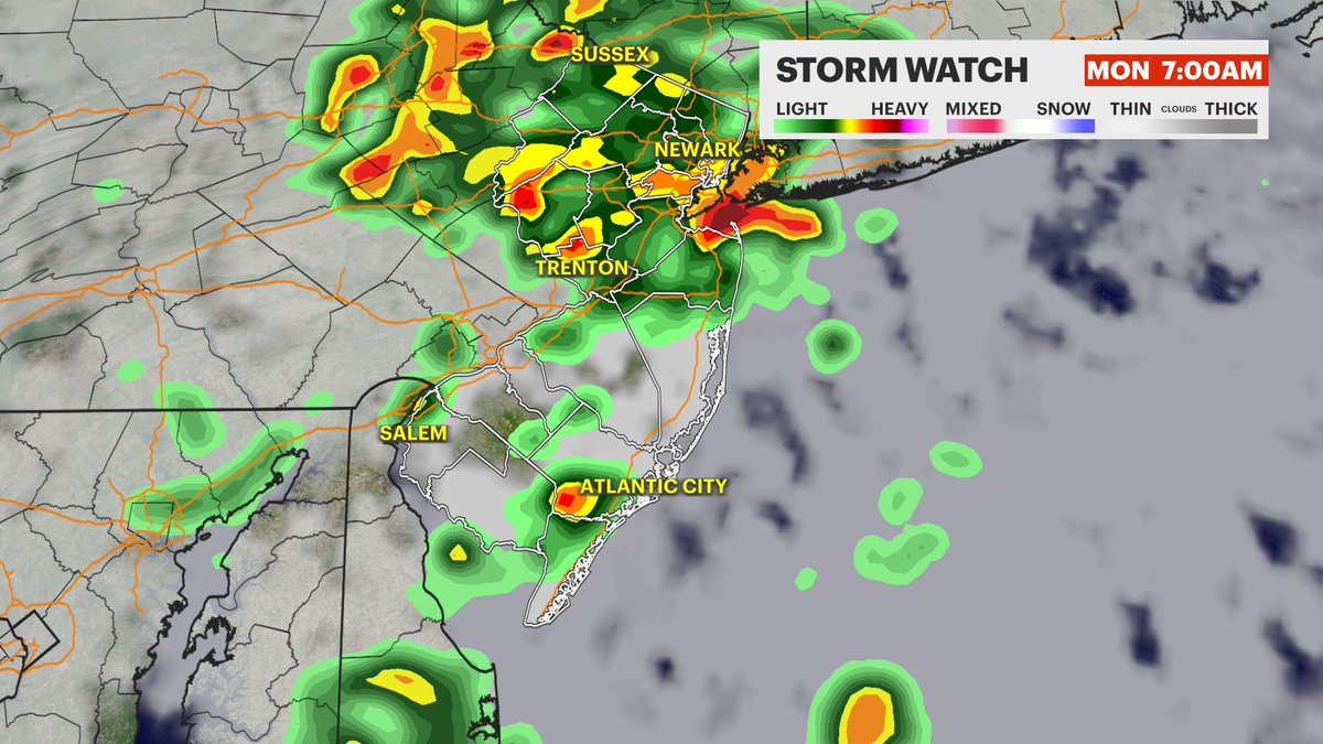 MichelePowersWx's tweet image. ☔️NJ STORM WATCH: Monday morning commuters - roads will be wet.  Watch for street flooding. #n12stormwatchers #njrain #njweather @News12NJ newjersey.news12.com/weather