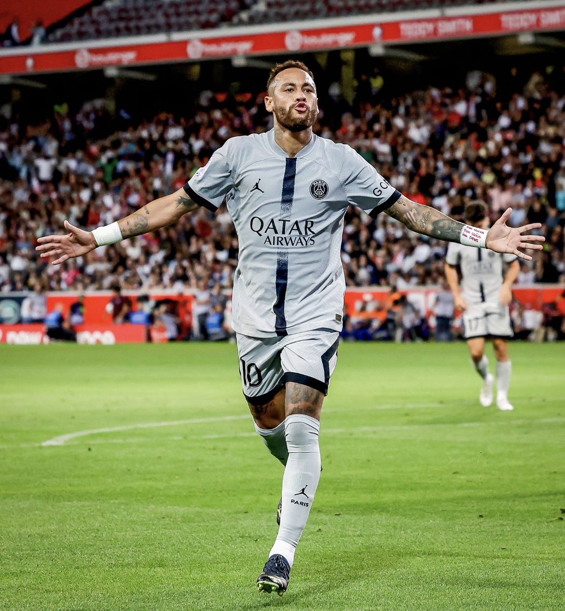 Neymar in 2022: 

23 games 
23 goals
12 assists

The king is back 👑