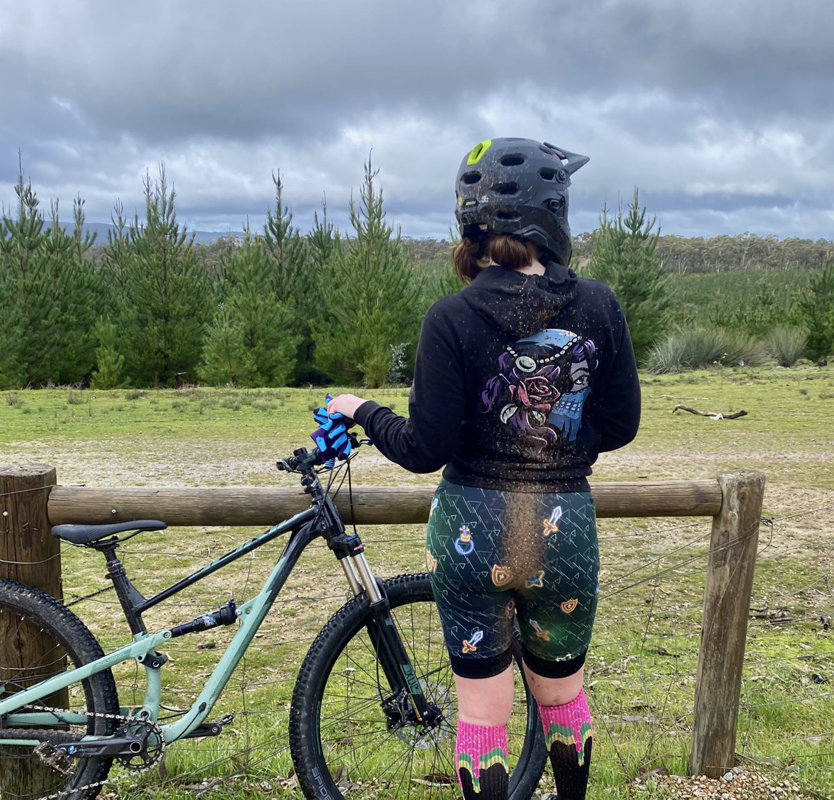 imfallfromgrace's tweet photo. The last few months of blood, sweat and tears is all coming to a head this weekend… 🔥

I can’t believe Red Bull: Defiance is so close 👀🎉🎉 @redbullau #redbulldefiance https://t.co/6zwYvQ4gpi