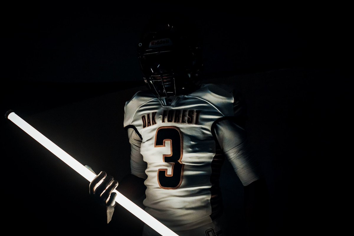 One more sneak peak at the new uniforms Bengals fans! Video dropping this week 👀🥶. <a href="/mikeemanuelson/">Mike Emanuelson</a> <a href="/jacobwizgird/">Jacob Wizgird</a>  <a href="/slocheofficial/">SLOCHE.🎒</a> <a href="/ExperienceOFHS/">Oak Forest High School</a> <a href="/OFHSAthletics/">Oak Forest Athletics</a> 
#thebengalway🐅 #ETW #newuniform #bengalsofinstagram #icecold #newdrip #highschoolfootball #hashtag