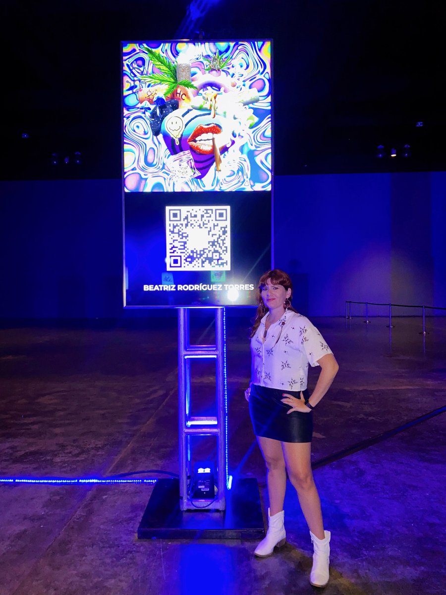 BeartePR's tweet photo. Tuve la oportunidad de exponer mis NFTS en el evento @oasisshowcase 
¡Muchas gracias! Fue una noche mega excelente llena de buena música. Muy feliz de poder compartir con la comunidad de Nfeteros y artistas. 

Artistas: (NFT’s)
@zabdielysart 
@juan_salgado 
@josegalindezpr https://t.co/0RZ0hvG9Lx
