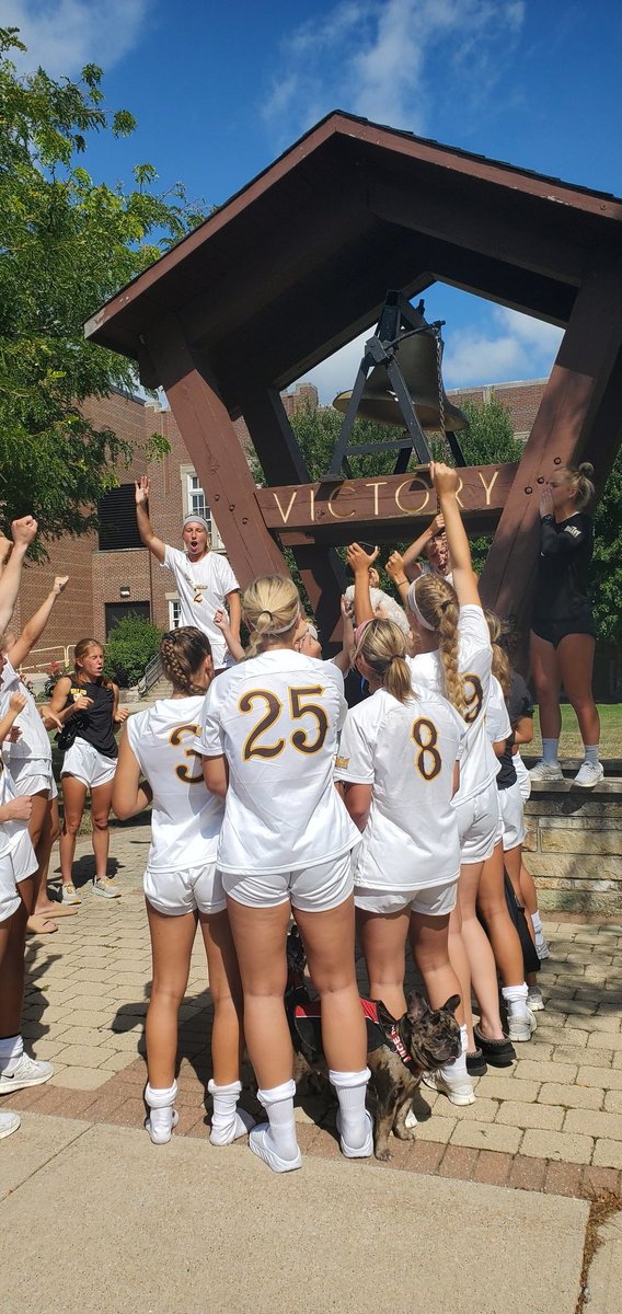 First home game of the season ✅️
First win of the season ✅️ 
Way to start us off <a href="/ValpoWSO/">Valpo Women's Soccer</a>!