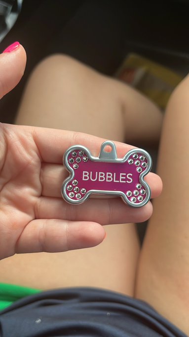 this proves romance is real https://t.co/Jgm3tRIHaB<a href="/tag/mvsales"class="tags"><span>#mvsales</span></a>