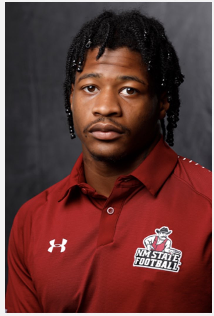 nmsugoaggies's tweet photo. 6 Days till Aggie Football #6 5’10” 170lb JR DB from Columbus, MS and formally of Independence CC @sy_dumas Syrus Dumas. Experienced DB, 40 tackles, a pick and a fumble recovery last season. 🚫✈️Zone #AggieCountDown #AggieD https://t.co/5Fcs9EFBrz