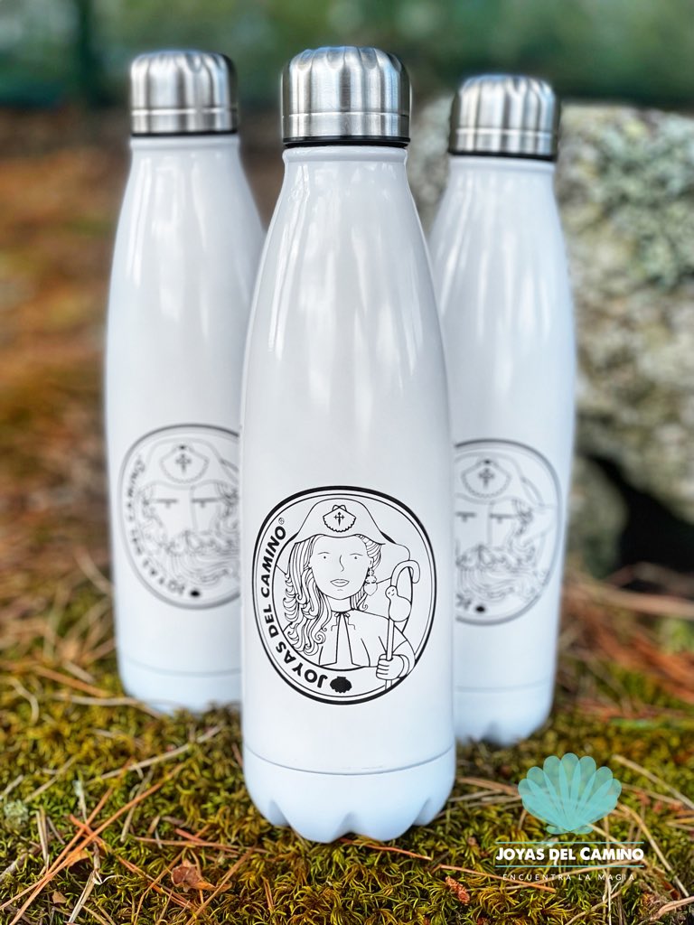 joyasdelcamino's tweet photo. ¿Eres peregrina? Pues esta es tu botella.
Are you a pilgrim? Then, this is you bottle.
🛍https://t.co/hiB1BI1Mp1
🕍Berenguela Praza das Praterias 8 Santiago de Compostela
#joyasdelcamino #bottle #caminodesantiago #peregrinos #peregrinas #pilgrims #pilgers #pelerin https://t.co/u99AEM6v2d