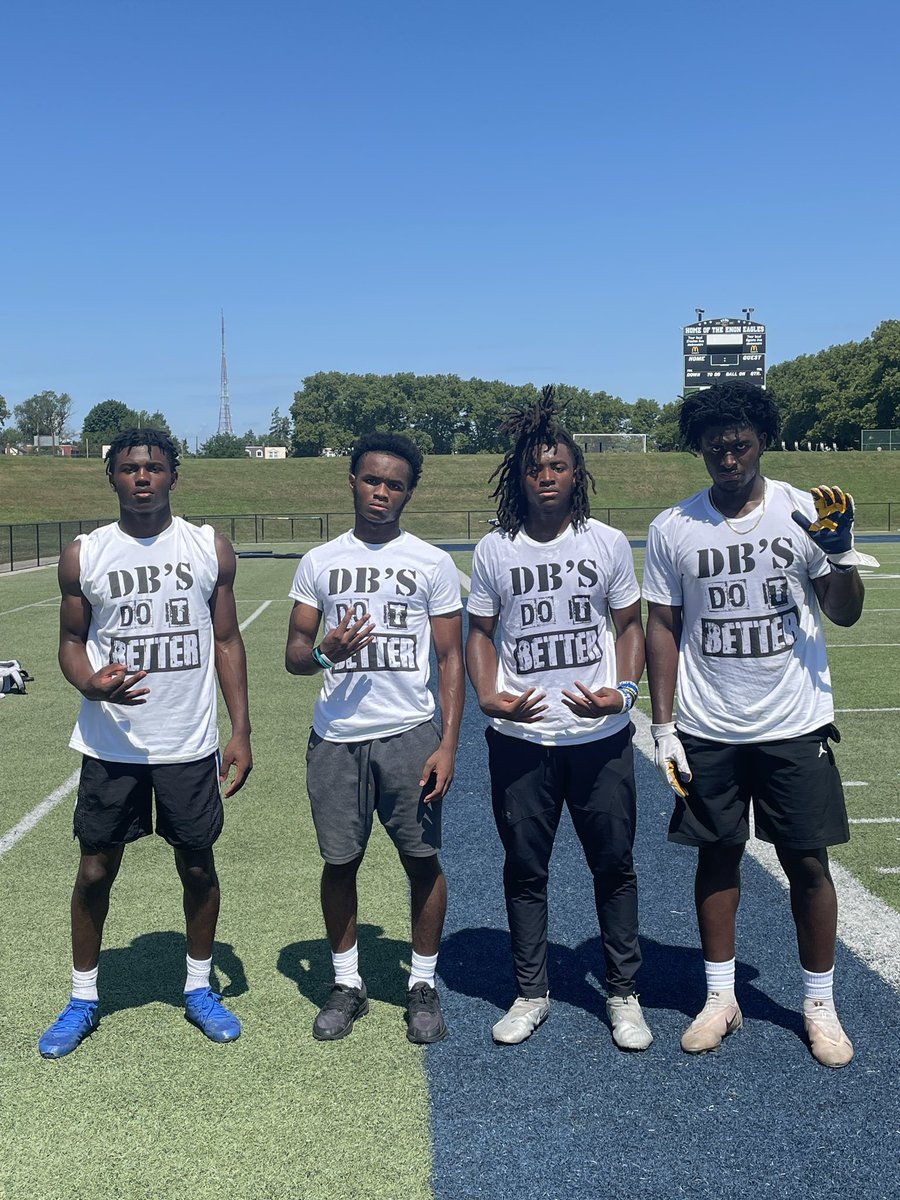 CoachKeitaC's tweet photo. Good luck to all of athletes who trained the #Dbsdoitbetter way this off-season… now go be Exceptional! https://t.co/NQvQwfsCP1