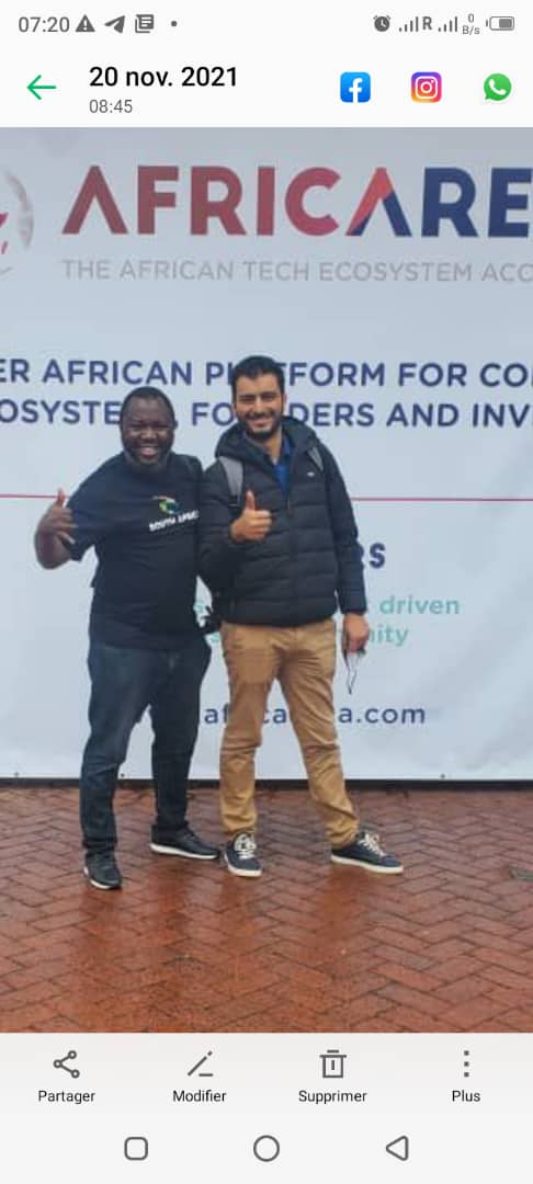 Se connecter entre entrepreneurs est le fonctionnement normal des choses connecter nos pays respectifs devient un salut économique . L'Afrique unie passera par les connexions économiques #AllonsRek #Senegal #Tunisie #Africarena #SouthAfrica