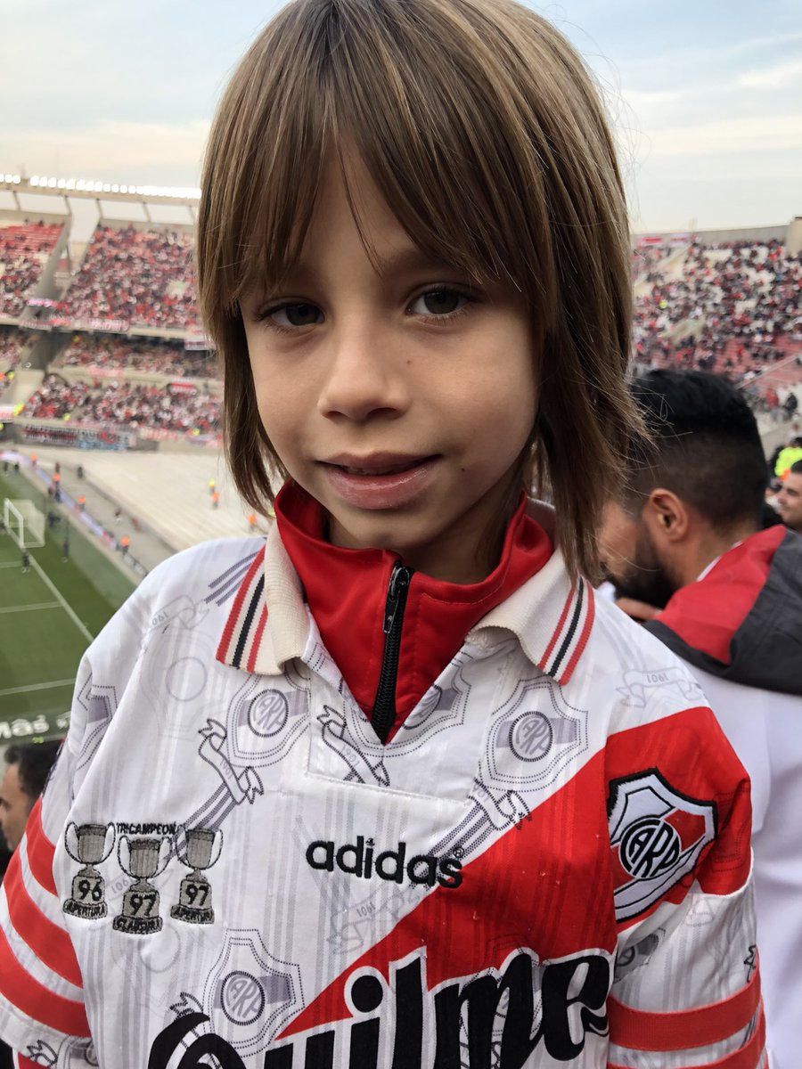 con la del Tri… 🐔🐔🐔