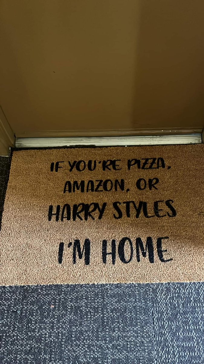 jaynelinden's tweet photo. @theDarcyMichael something you definitely need x https://t.co/IBR8hl9kO7