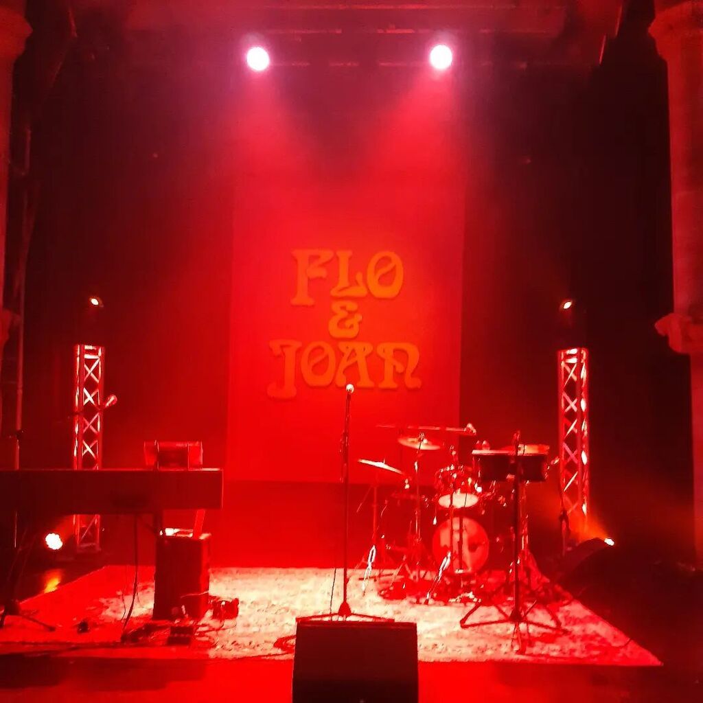 lunderscoreh's tweet photo. What a fab first fringe show to get started
#edinburgh #edfringe #edfringe2022 #floandjoan https://t.co/0dmqI9GhYD