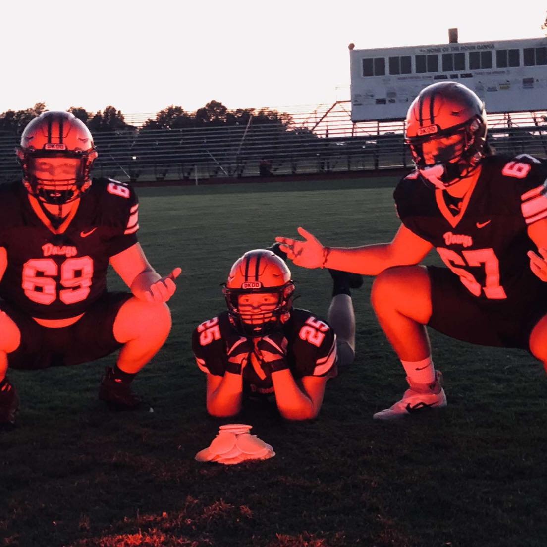 EthanHusmann's tweet photo. Looking forward to FRIDAY! #seniorsunday #'23victory  #DKOD https://t.co/hcwrgS29sN