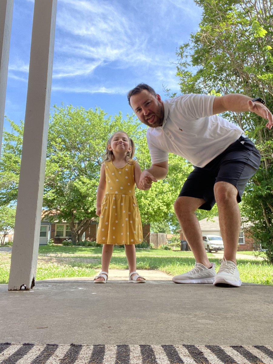 Trowe0's tweet photo. With all of this rain, these pictures sure make me miss the sunny days.. https://t.co/a3gdpDTUeC