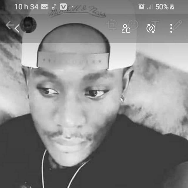 Frantzdycilus1's tweet photo. #NouvellePhotoDeProfil https://t.co/7MQQ4xaHS8