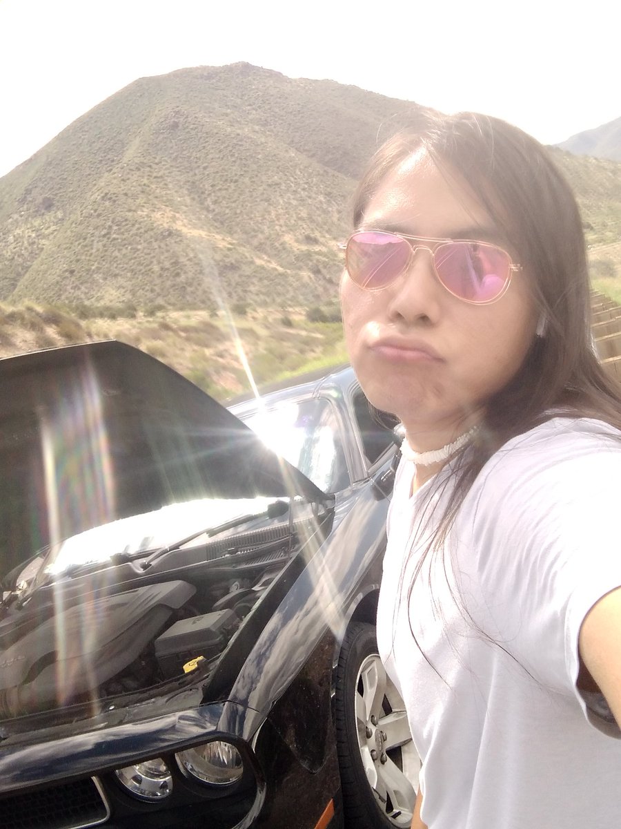 JosephCrow's tweet photo. Then my car overheated today
😒 😑 🙃 
#carproblems https://t.co/3MCgBSA4ty