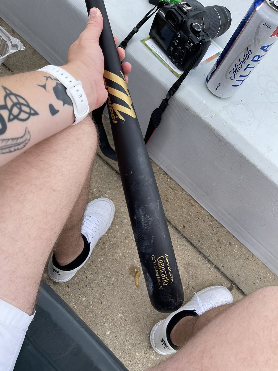 kiddbrad23's tweet photo. @ForeverOrioles We got to keep it! https://t.co/C57tRaqdLx
