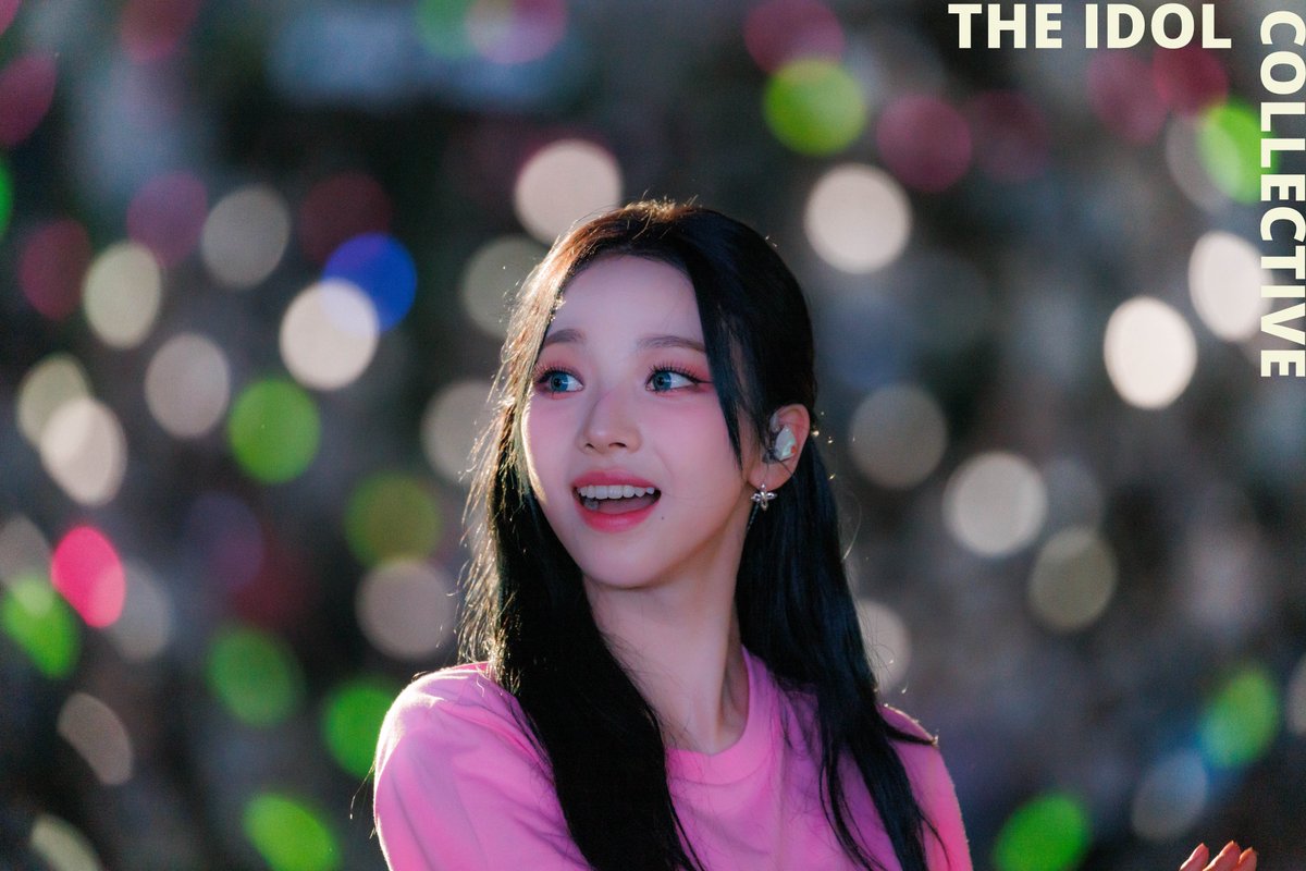 CollectiveIdol's tweet image. 220820 SMTOWN HQ 

♥️♥️♥️

#SMTOWN #SM #에스파 #aespa #æspa #karina #카리나