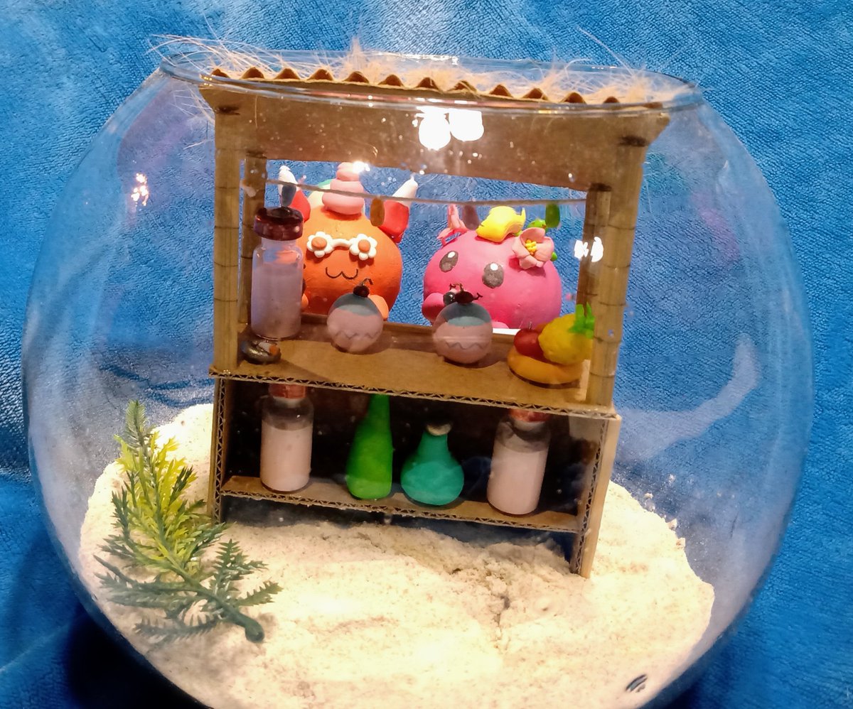 Yaaz_NG's tweet photo. #AxieSummer Here is another scenery with same axies, a tiki bar. Hope you like it https://t.co/CLSOo8emy3