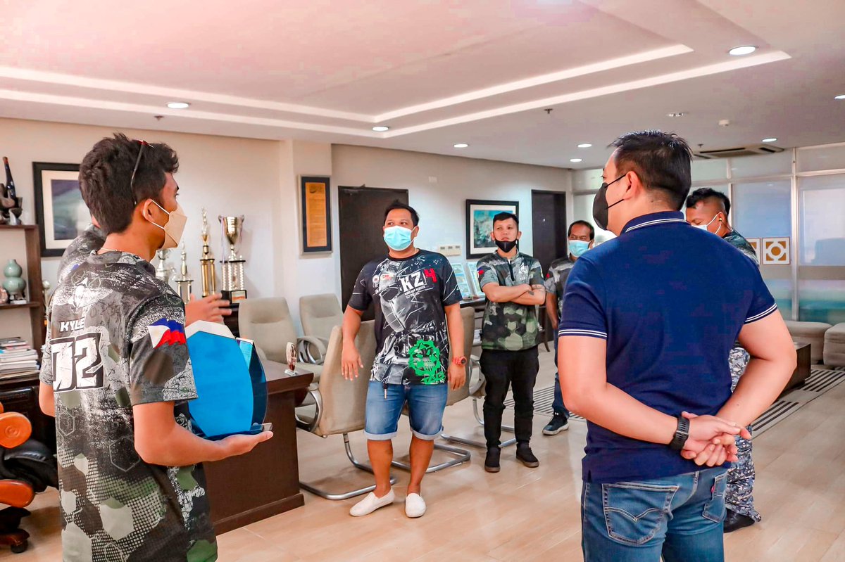 CityGovtofBogo's tweet image. Congratulations #ProudBogohanon #TeamNOMADS Champion of newly concluded Battle of Carmen: an Airsoft competition joined by several groups from different regions. They also received a special award: #SportmanshipAward. Good job and Congrats!

#Sports #PadayonBogo