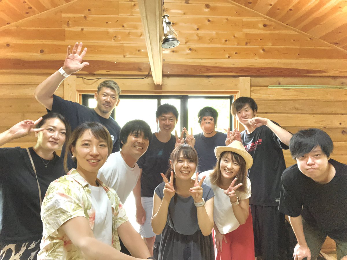 shuhei_308's tweet image. 愛知三河湖で最高なコミュニティメンバーでキャンプ🏕して来ました🙋‍♂️

2年前、挑戦するなら同じ志を持った仲間と前に進みたいなと思って作った作業会コミュニティ。出会いはTwitter。それが2年も続いて、キャンプできるなんて思ってなかった。

持つべきものは仲間！またやりたいね☺️
#codechallenger