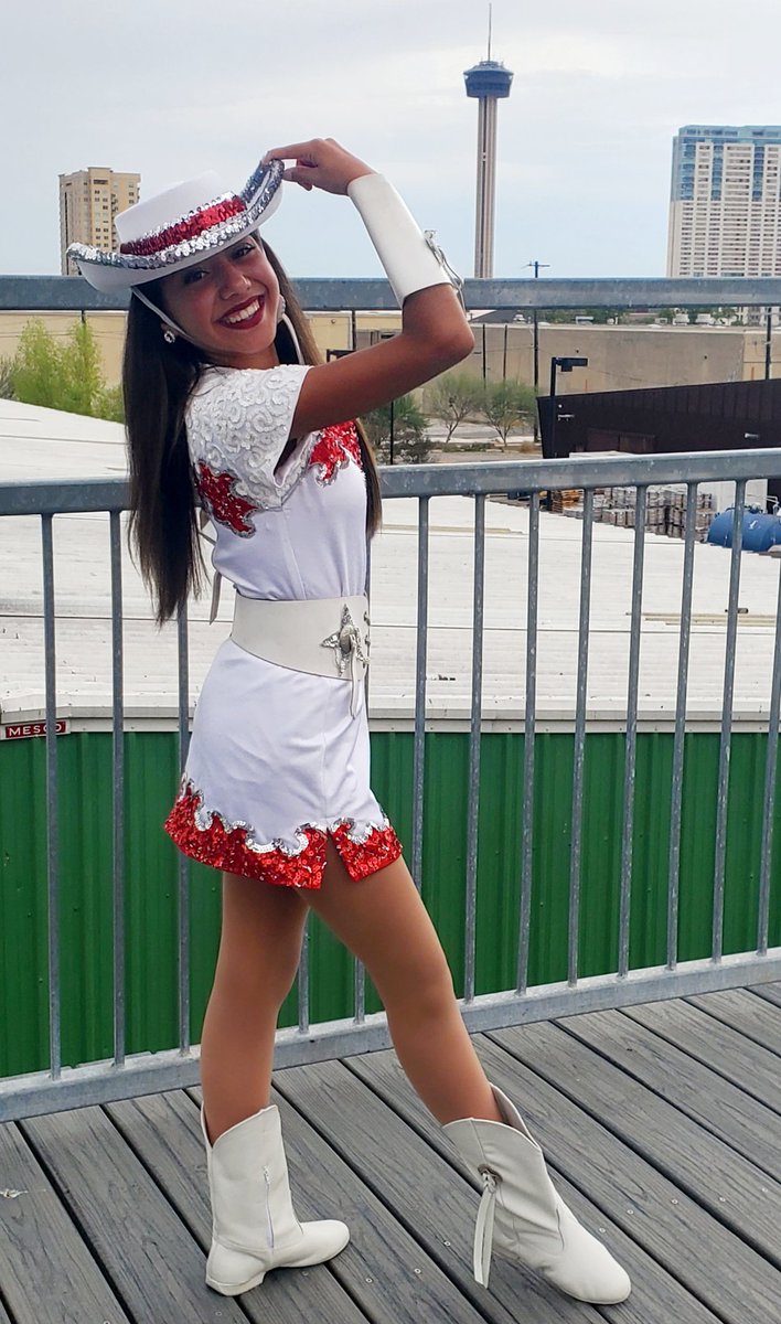 Melissa Lara tweet media
