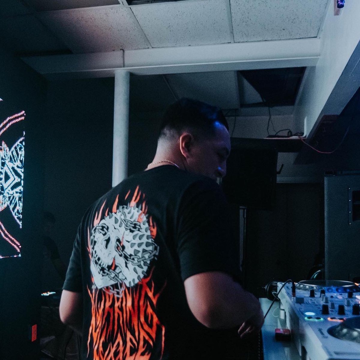 ScrubsCoHNL's tweet photo. TONIGHT 👀 @FRSTBTEofficial is going b2b w/ Puka Shells for Bass Ballers’ One Year Anniversary ft. @HypeitupMusic 💥🎉 

Grab your last min tix ⬇️ See you there! ❄️ 

https://t.co/5igr9SHiYk https://t.co/ldyMnHr4mJ