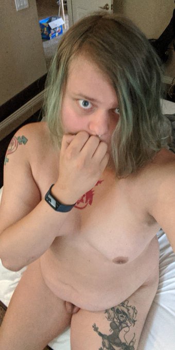 Do you think I look soft? https://t.co/PL5U6i9v1S<a href="/tag/bbw"class="tags"><span>#bbw</span></a><a href="/tag/nsfw"class="tags"><span>#nsfw</span></a><a href="/tag/trans"class="tags"><span>#trans</span></a>