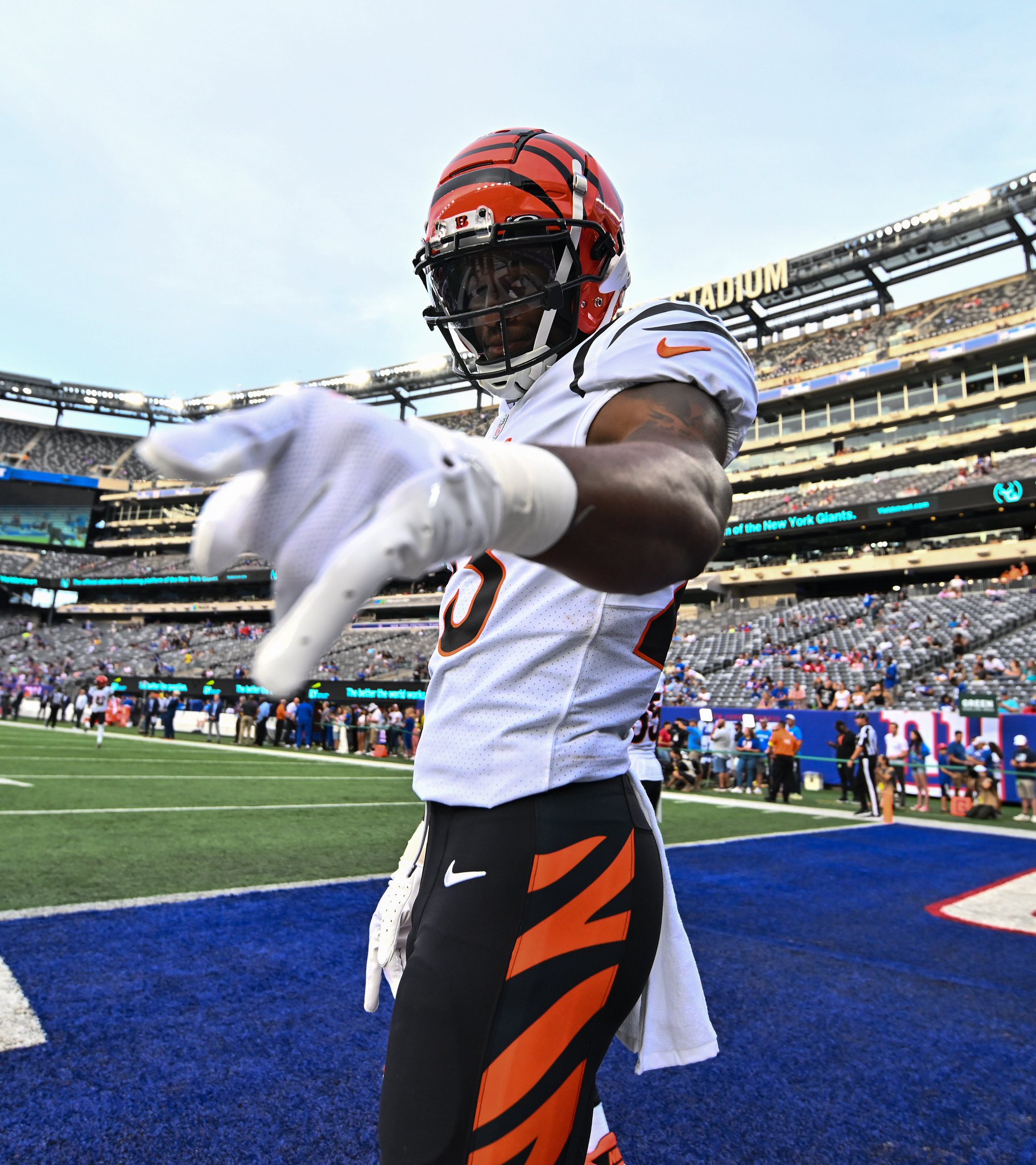 Cincinnati Bengals on Twitter "Rookie ready to work! TUNE IN 📺 Local