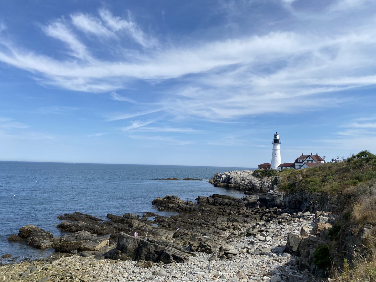 MeteoroloJess's tweet photo. Happy Sunday from Vacationland.
#Maine #twoohseven #thewaylifeshouldbe https://t.co/aR44YLZMds
