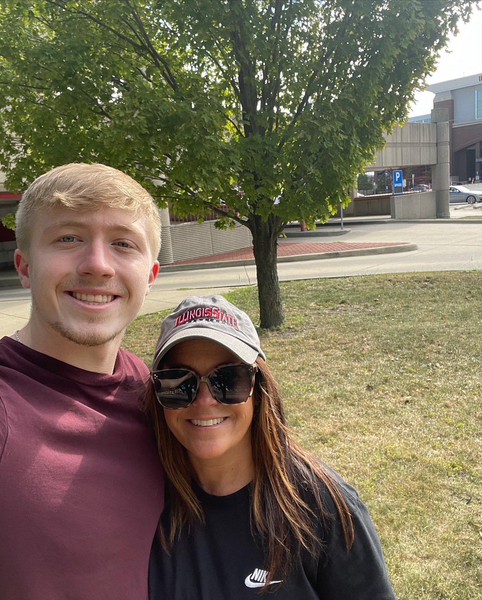KimNailor's tweet photo. Associates✔️ and made the Deans List while playing college basketball. Now he’s off to Illinois State to finish up his education! Go Redbirds! Have the best year @Cade_Nailor23 https://t.co/KOXvqn1NRS