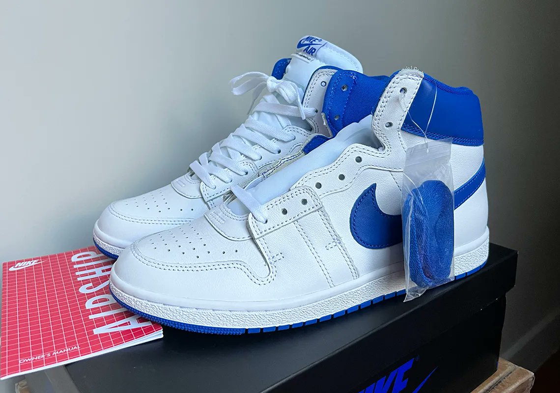 SneakerNews's tweet photo. A Ma Maniere brings out the Nike Air Ship in a simple, "Game Royal" colorway. Thoughts?

📰: https://t.co/bMySJp7bNJ https://t.co/cYYzaWTl15